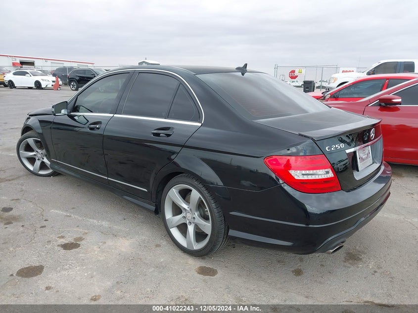 2014 MERCEDES-BENZ C 250 VIN: WDDGF4HB9EA967272