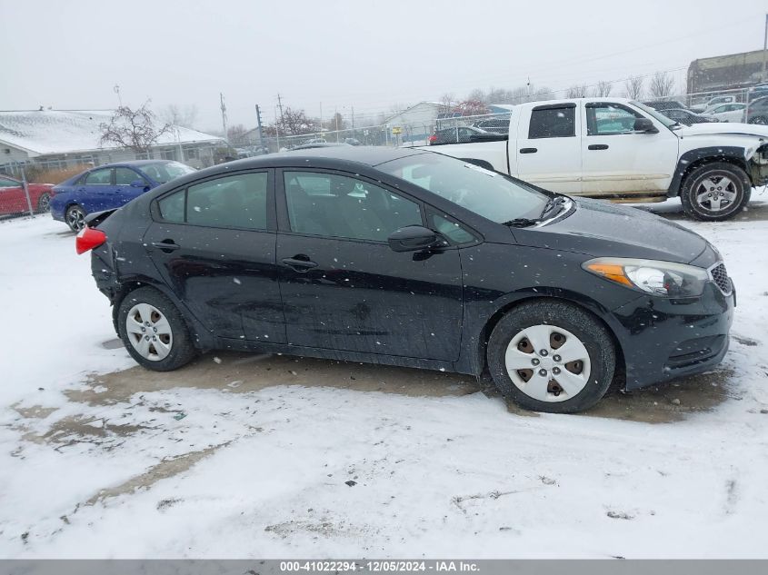 VIN KNAFK4A63G5509394 2016 KIA FORTE no.13