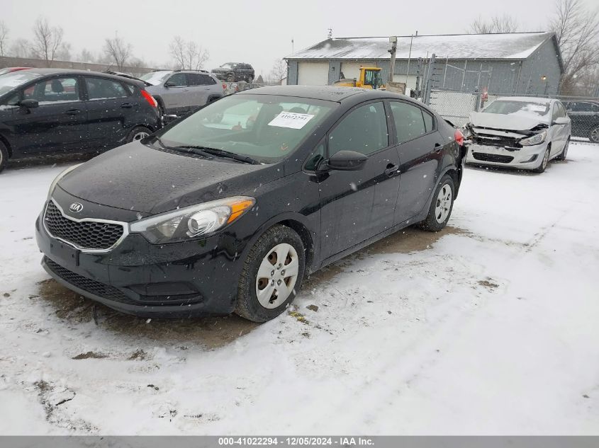 VIN KNAFK4A63G5509394 2016 KIA FORTE no.2