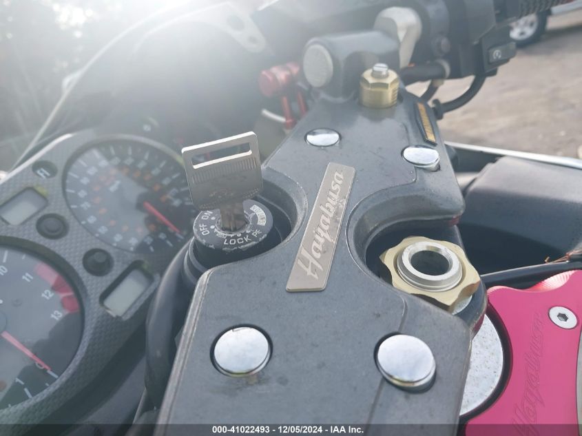 2006 SUZUKI GSX1300 R JS1GW71A562113107