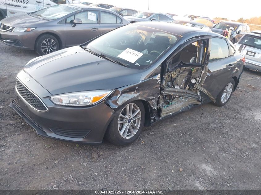 VIN 1FADP3F24HL233077 2017 FORD FOCUS no.2