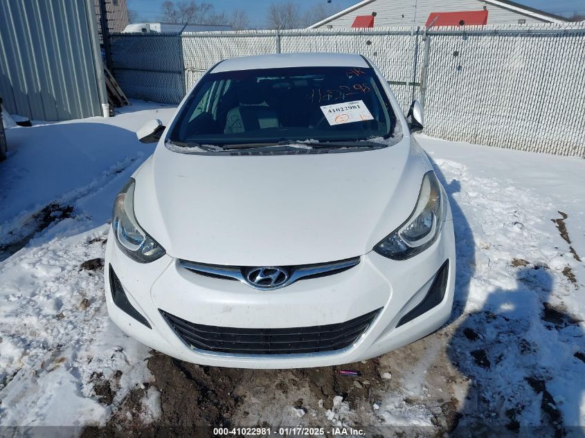 VIN 5NPDH4AE2FH580326 2015 Hyundai Elantra, SE no.12