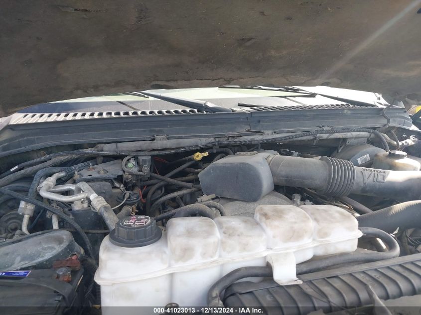 2000 Ford Excursion VIN: 1FMNU43S5YEE16103 Lot: 41023013