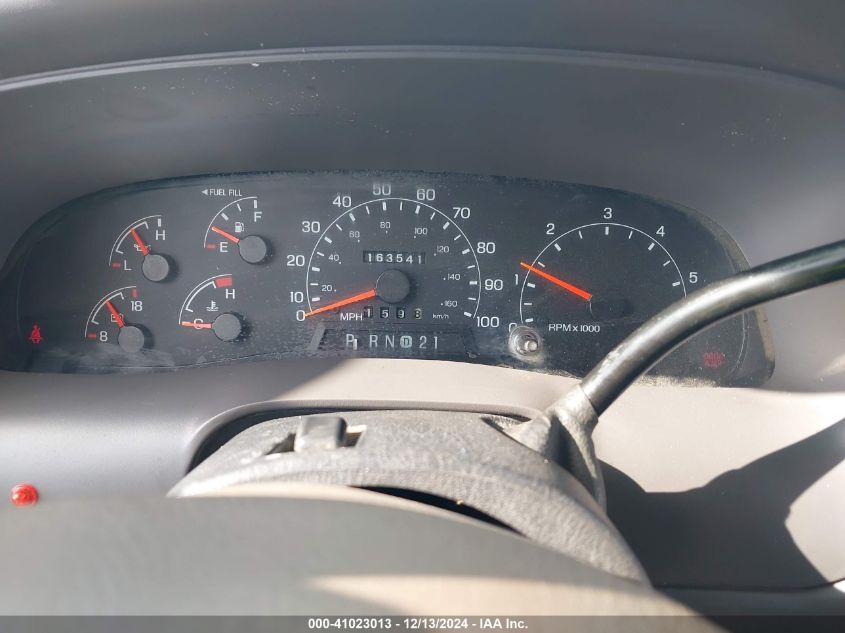 2000 Ford Excursion VIN: 1FMNU43S5YEE16103 Lot: 41023013