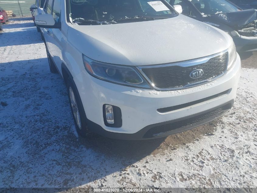 2015 Kia Sorento Ex V6 VIN: 5XYKUDA77FG640063 Lot: 41023070