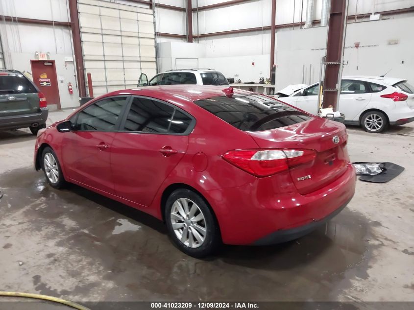 VIN KNAFX4A68G5443734 2016 KIA Forte, LX no.3