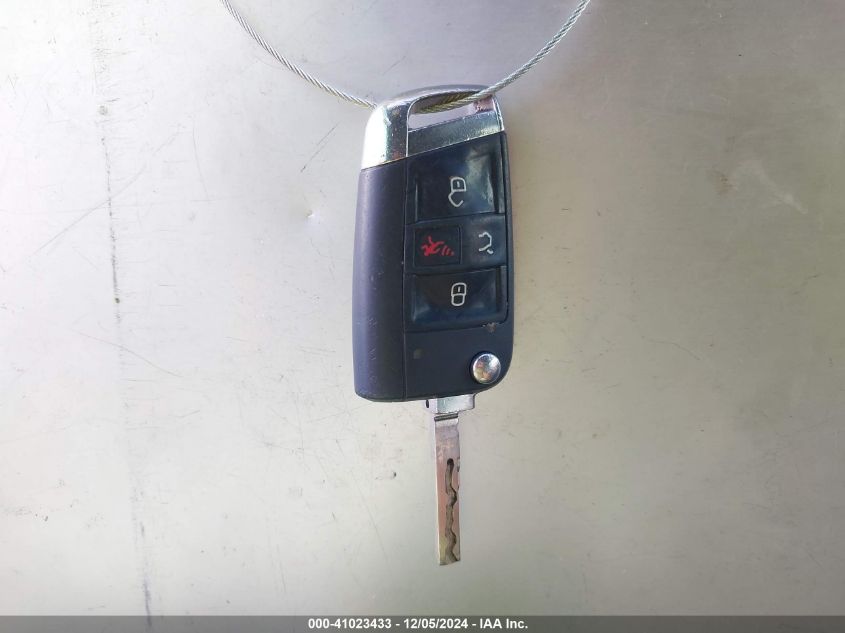 2020 Volkswagen Golf Gti 2.0T Autobahn/2.0T S/2.0T Se VIN: 3VW5T7AU3LM005330 Lot: 41023433