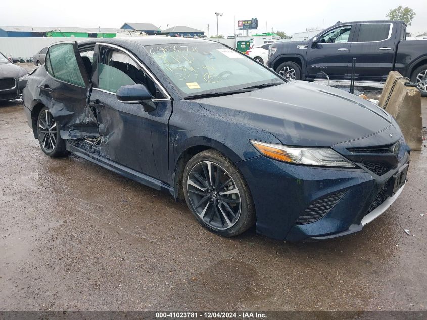 2018 TOYOTA CAMRY