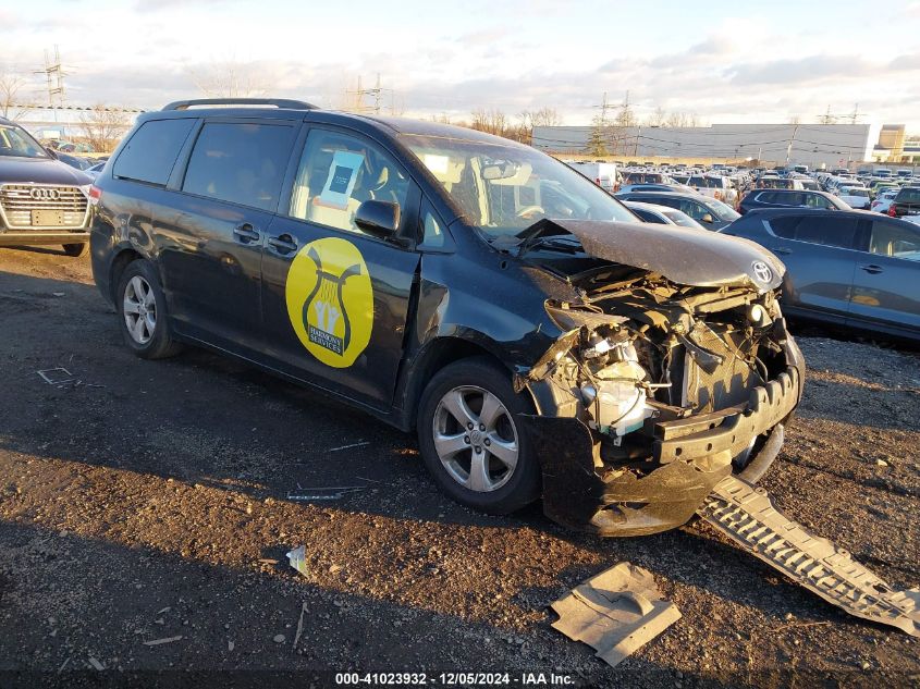 VIN 5TDKK3DC7DS378862 2013 TOYOTA SIENNA no.1