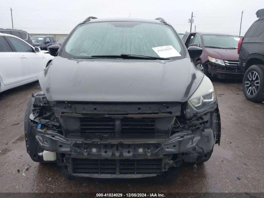 VIN 1FMCU0GD9HUE71414 2017 Ford Escape, SE no.13