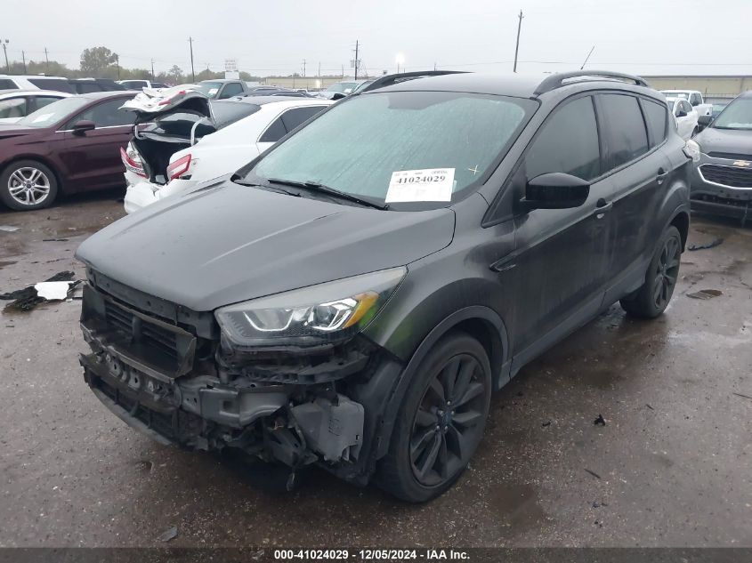 VIN 1FMCU0GD9HUE71414 2017 Ford Escape, SE no.2