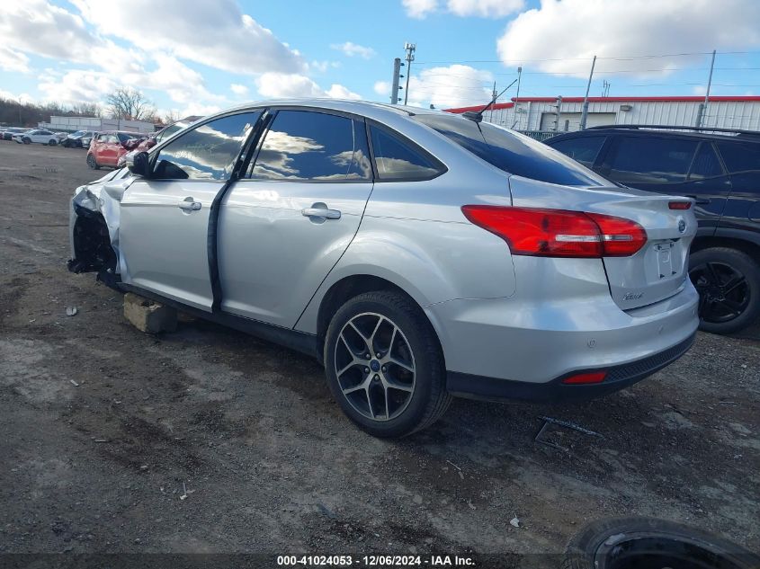 VIN 1FADP3H28HL253524 2017 Ford Focus, Sel no.3