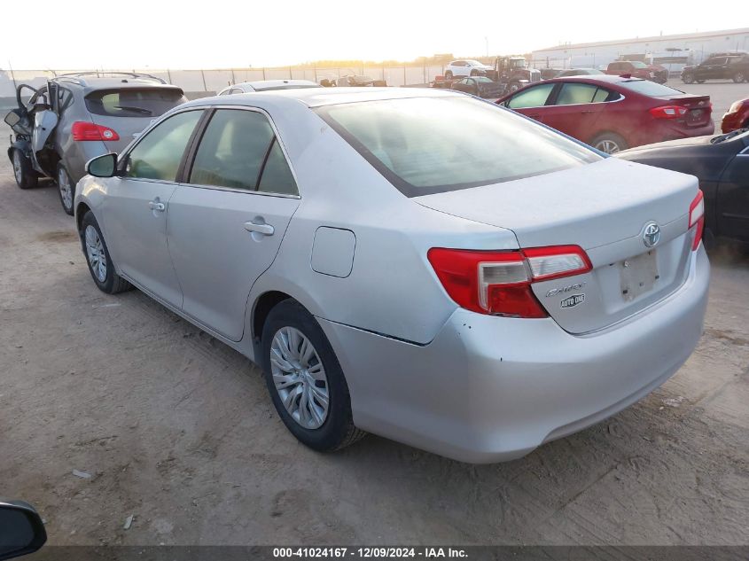 VIN 4T1BF1FK1EU432288 2014 Toyota Camry, LE no.3