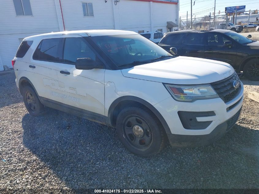 VIN 1FM5K8AR5GGB55118 2016 Ford Utility Police Inte... no.1