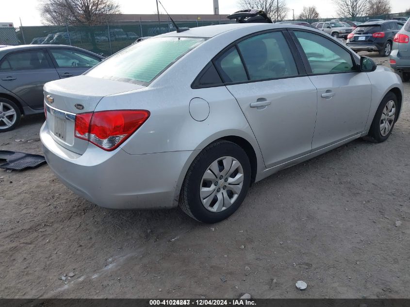 VIN 1G1PA5SGXE7285896 2014 CHEVROLET CRUZE no.4