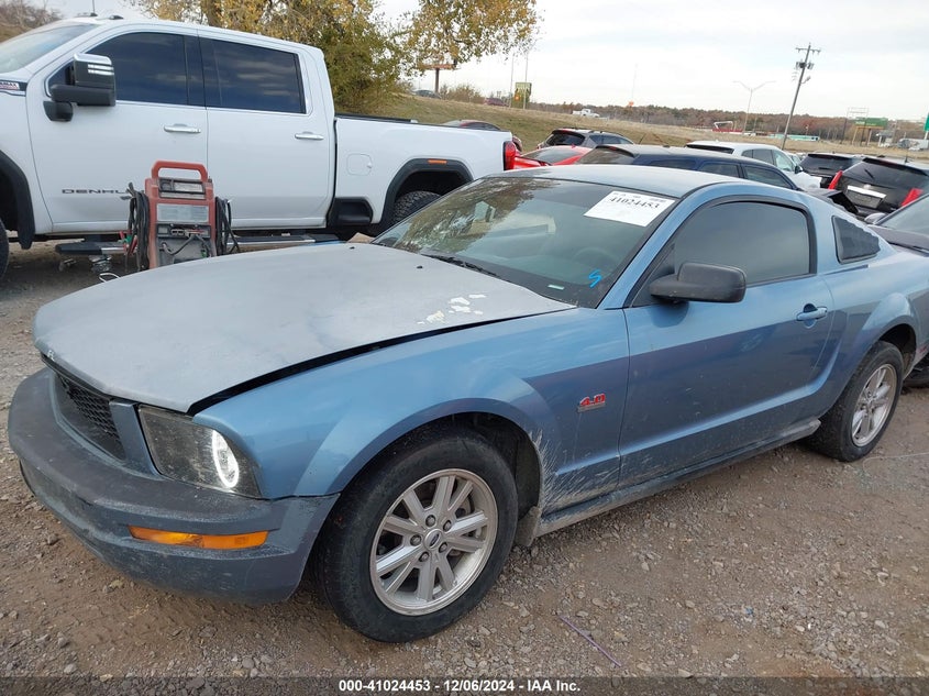 2007 FORD MUSTANG VIN: 1ZVFT80N975239553