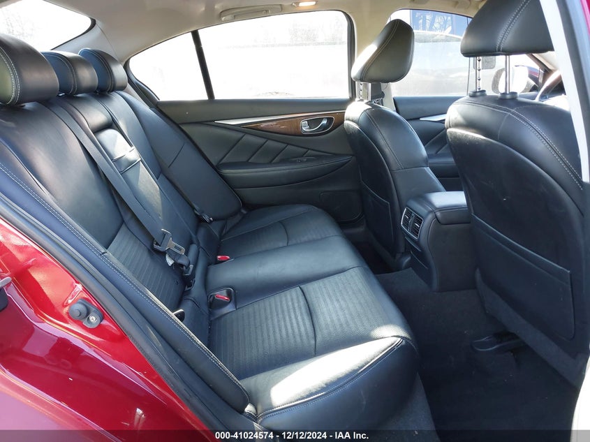 2014 INFINITI Q50 VIN: JN1BV7AR5EM690783