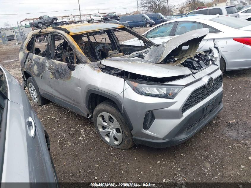 2020 Toyota RAV4, LE