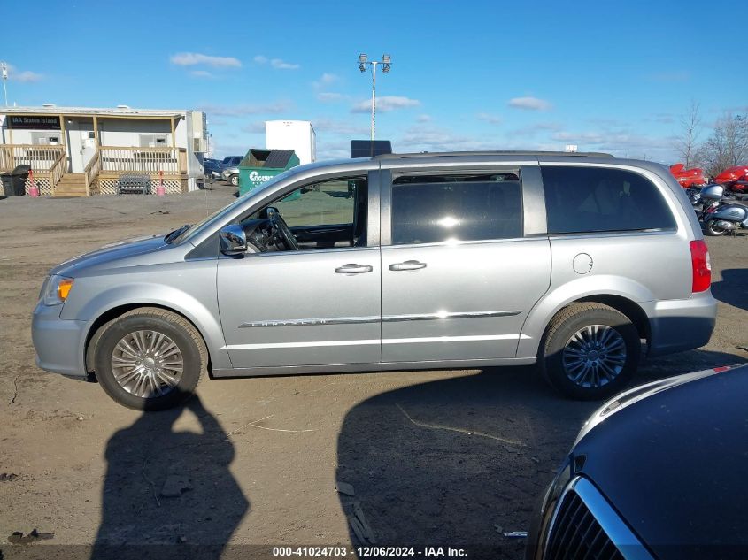 2015 Chrysler Town & Country Touring-L VIN: 2C4RC1CG0FR554733 Lot: 41024703