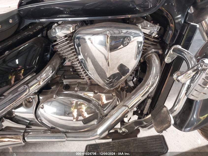 2011 SUZUKI VL800 - JS1VS55A9B2101070