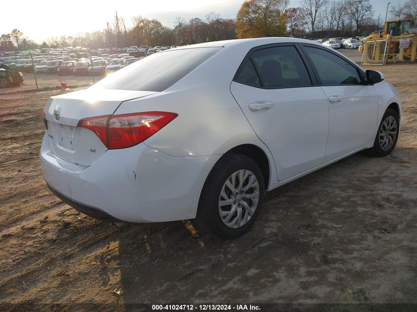 2018 TOYOTA COROLLA LE - 5YFBURHE7JP810542