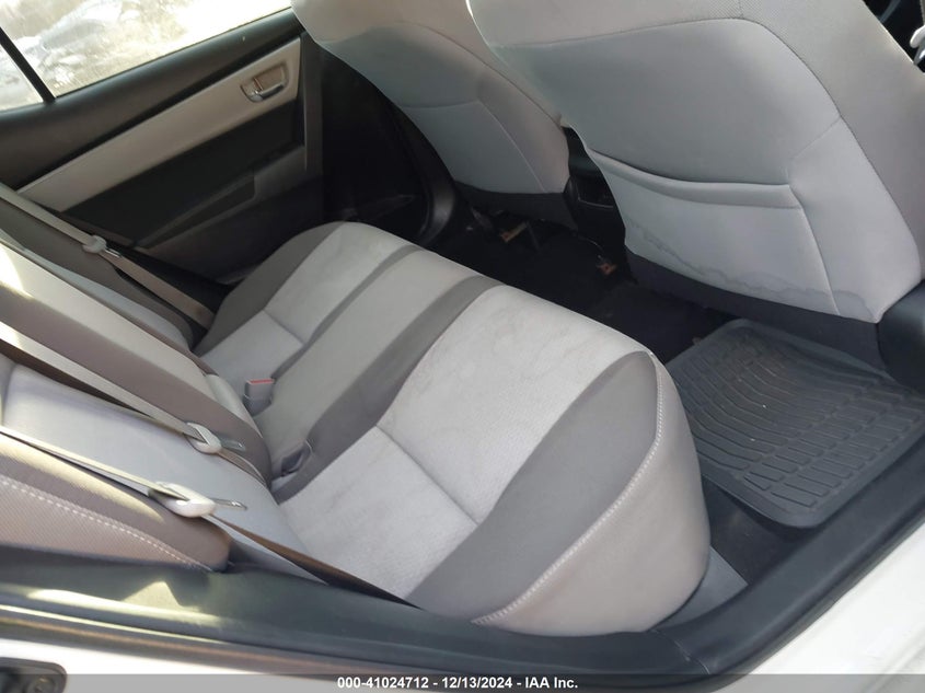 2018 TOYOTA COROLLA LE - 5YFBURHE7JP810542