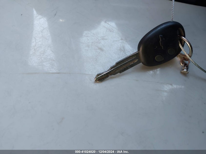 2008 CHEVROLET AVEO VIN: KL1TG56678B167769