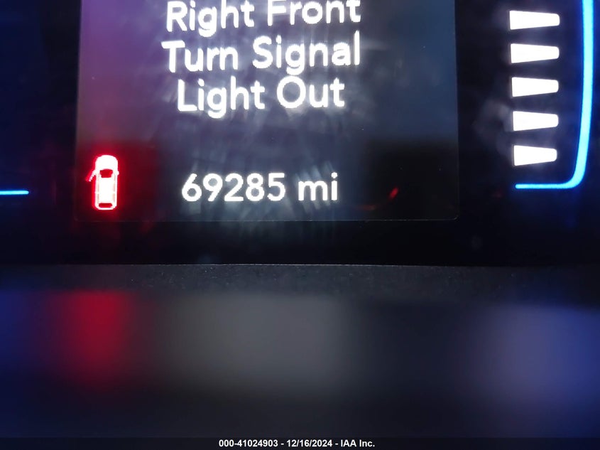 2019 Chrysler Pacifica Touring L VIN: 2C4RC1BG1KR554106 Lot: 41024903