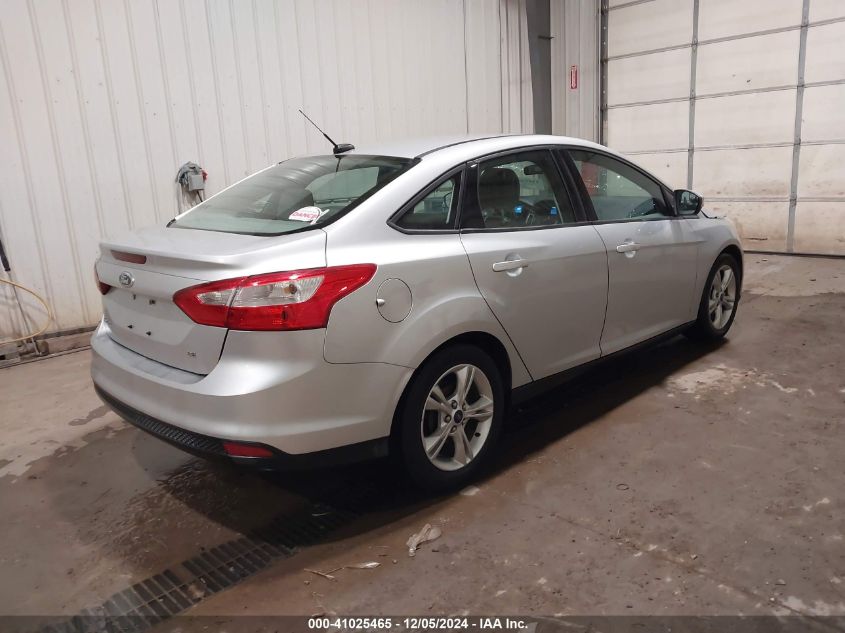 VIN 1FADP3F22EL314395 2014 Ford Focus, SE no.4