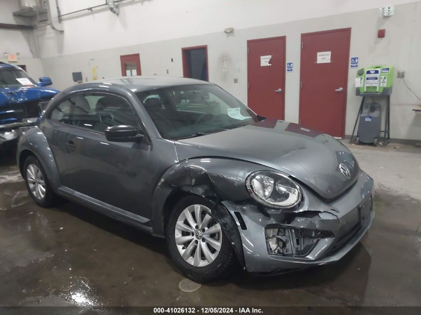 VIN 3VWF17AT6HM627476 2017 VOLKSWAGEN BEETLE no.1