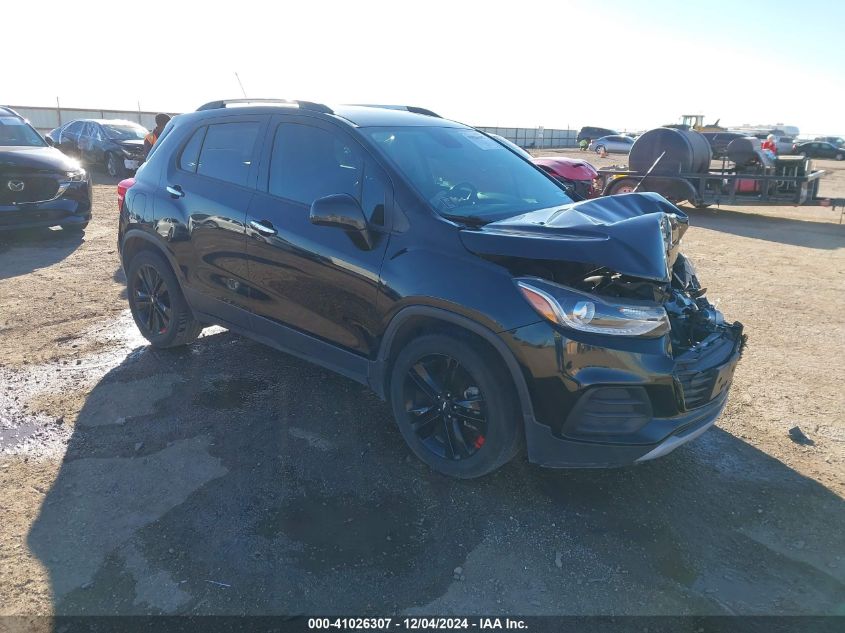 VIN 3GNCJLSB8JL399598 2018 Chevrolet Trax, LT no.1