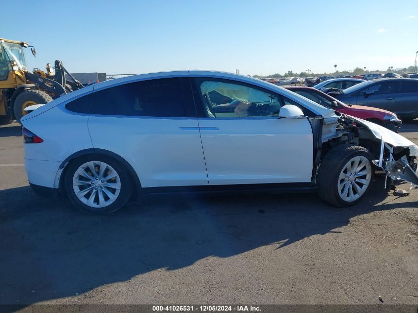 2018 Tesla Model X 100D/75D/P100D VIN: 5YJXCBE29JF128347 Lot: 41026531