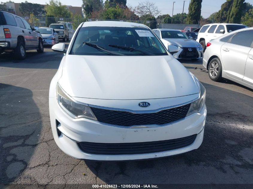 VIN 5XXGT4L36GG006879 2016 KIA OPTIMA no.11