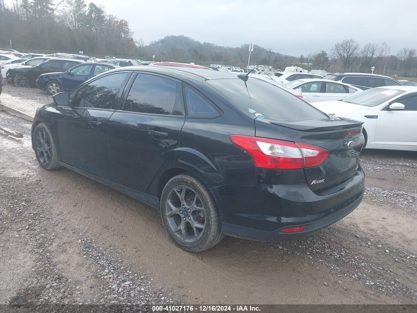 Vin: 1fadp3f21el337313, lot: 41517102, ford focus se 20143