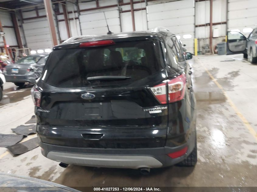 VIN 1FMCU0JD0HUE70421 2017 FORD ESCAPE no.16