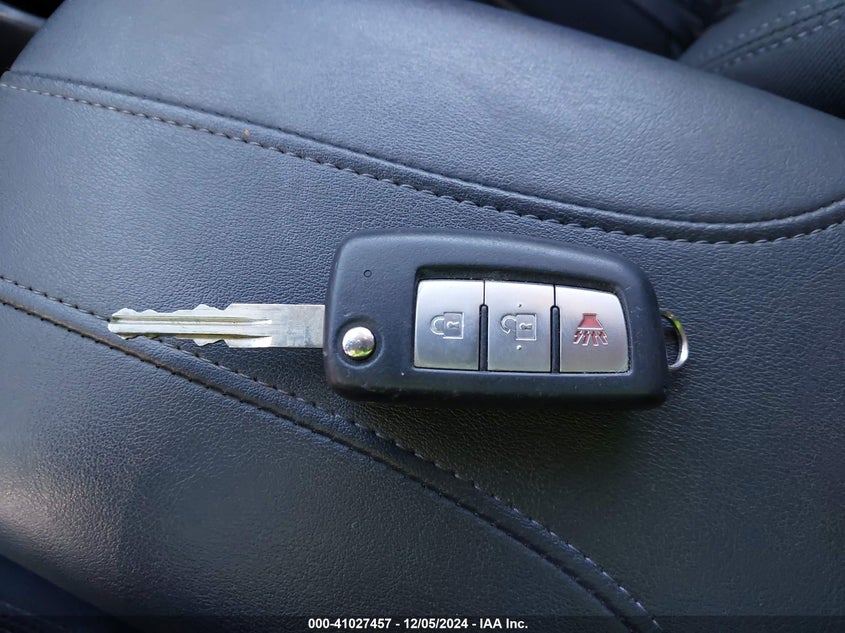 2017 NISSAN ROGUE S - KNMAT2MV4HP593345