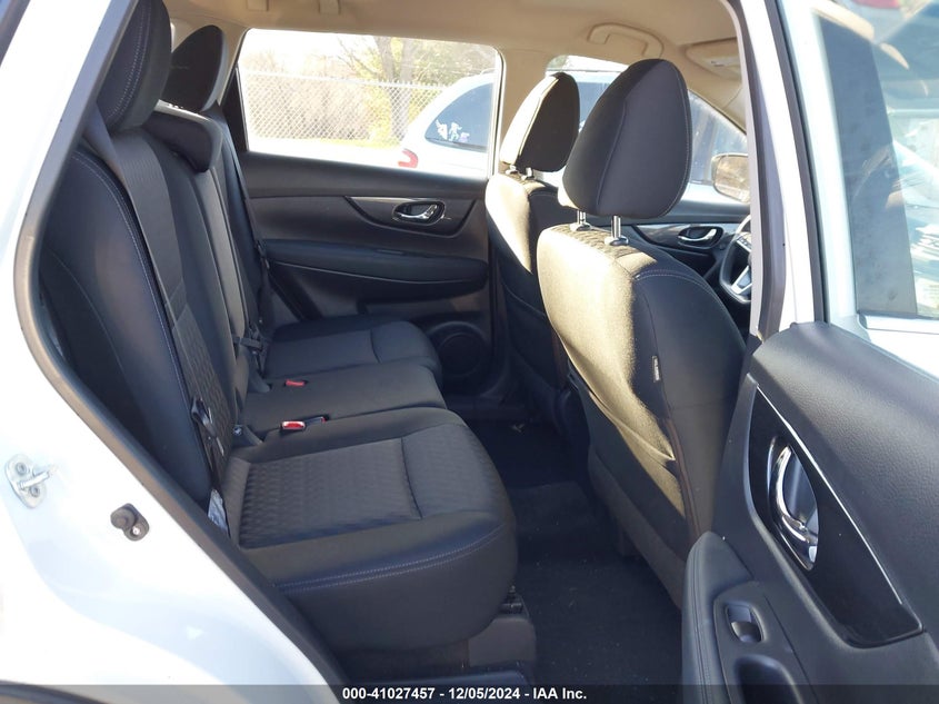 2017 NISSAN ROGUE S - KNMAT2MV4HP593345