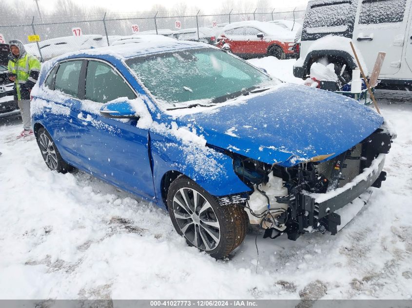 VIN KMHH35LE9JU040713 2018 HYUNDAI ELANTRA GT no.1