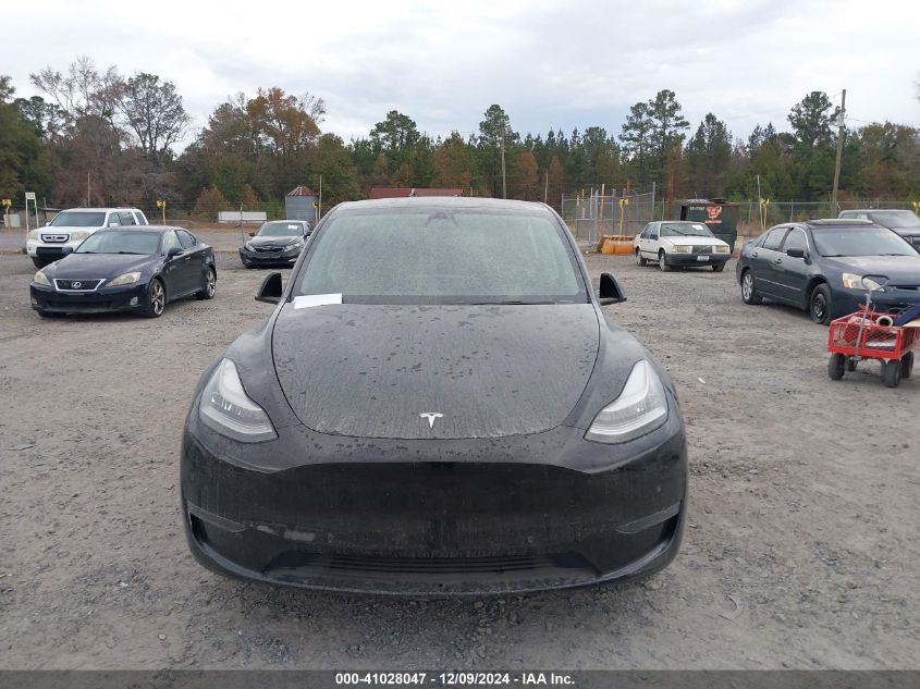 2020 Tesla Model Y VIN: 5YJYGDEE4LF040906 Lot: 41028047