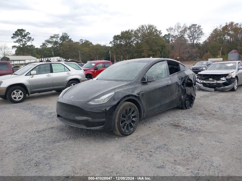 2020 Tesla Model Y VIN: 5YJYGDEE4LF040906 Lot: 41028047