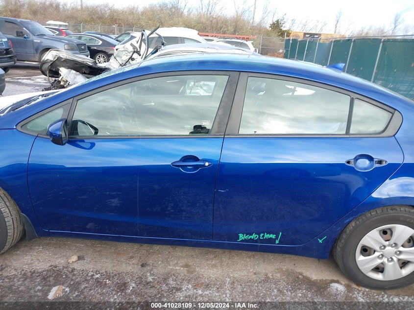 2017 KIA FORTE LX - 3KPFK4A75HE138336