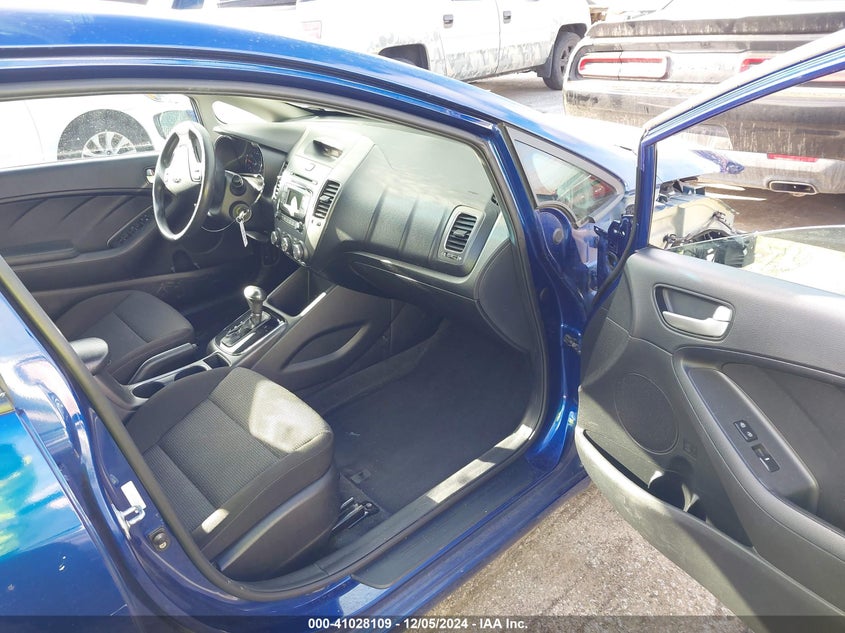 2017 KIA FORTE LX - 3KPFK4A75HE138336