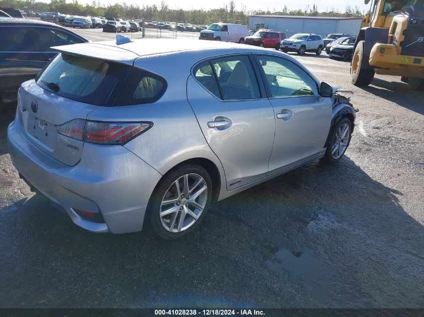 VIN JTHKD5BH3G2263738 2016 Lexus CT, 200H no.4