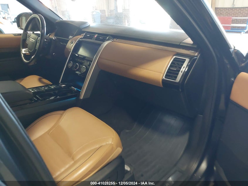 2018 LAND ROVER DISCOVERY HSE LUXURY - SALRT2RK3JA054783