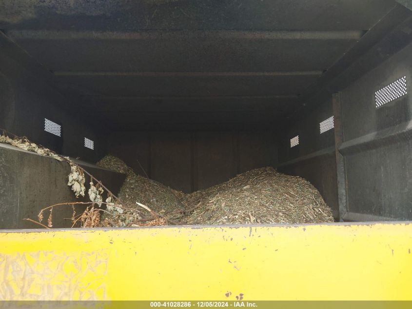 2003 Ford F-750 VIN: 3FDNF754X3MB10933 Lot: 41028286