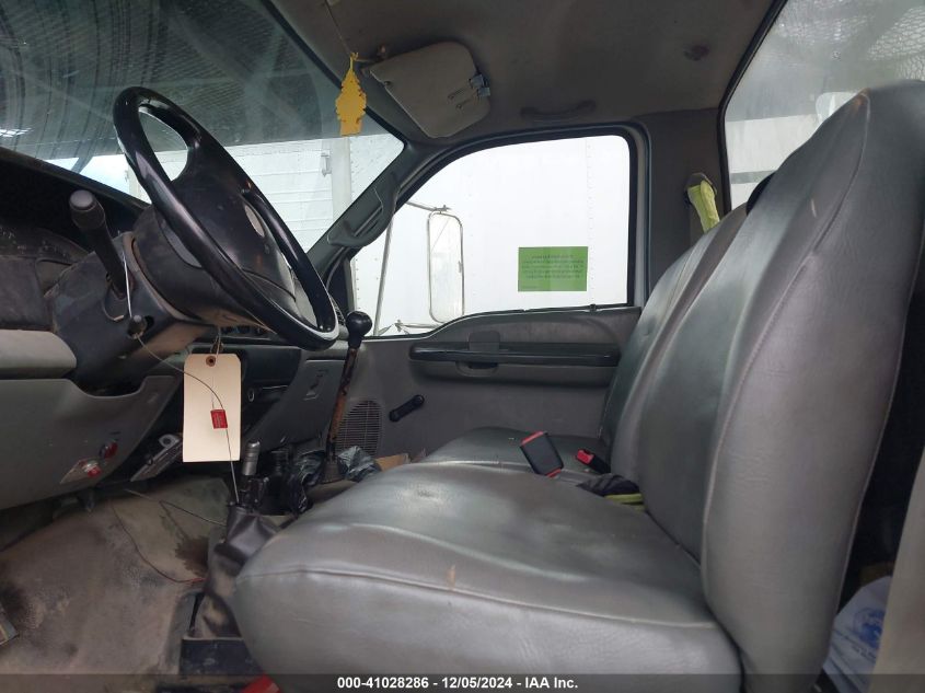 2003 Ford F-750 VIN: 3FDNF754X3MB10933 Lot: 41028286