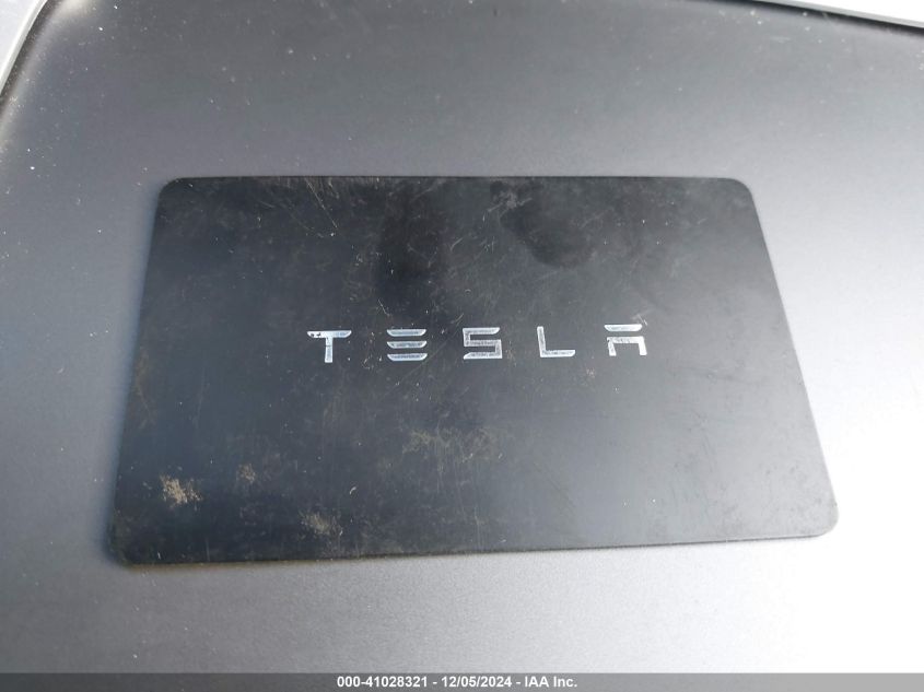 VIN 7SAYGDEF6PF715771 2023 TESLA MODEL Y no.11