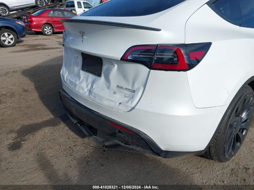 VIN 7SAYGDEF6PF715771 2023 TESLA MODEL Y no.21