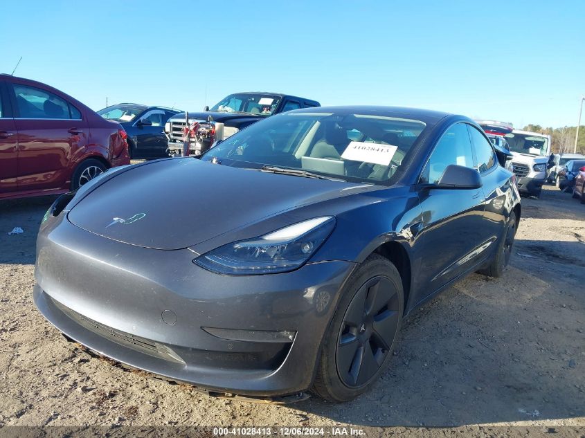 VIN 5YJ3E1EB8NF255597 2022 Tesla Model 3, Long Rang... no.2