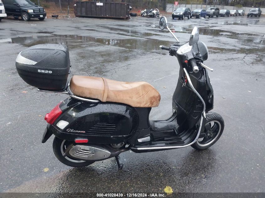 2009 Vespa Gts 250 VIN: ZAPM459L695600035 Lot: 41028439